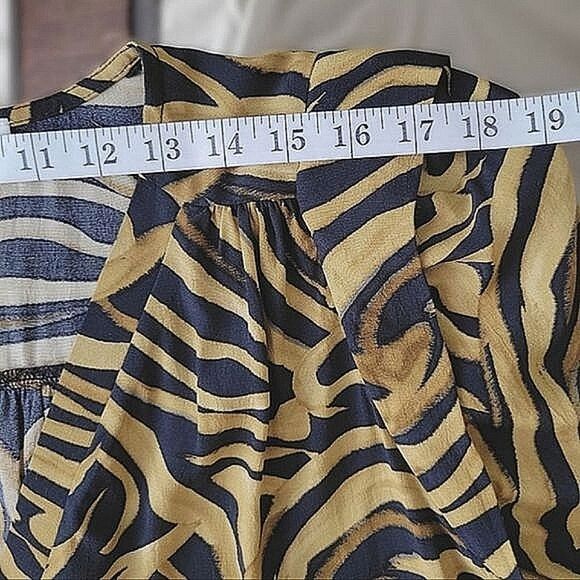 Morgan De Toi watercolour tiger print button up blouse - Picture 12 of 15